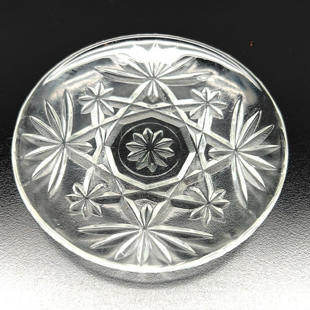 Vintage Anchor Hocking Prescut Star of David Snack Glass Plate 4.5"